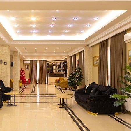 Hotel Grand Palace Тбилиси Экстерьер фото