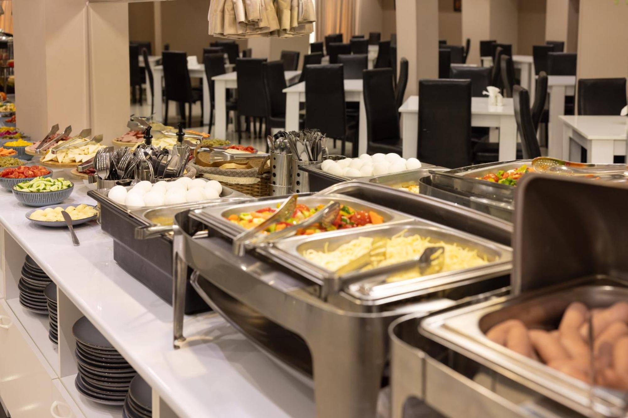 Hotel Grand Palace Тбилиси Экстерьер фото
